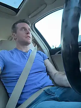 DILFiGuess11 online show from February 2026 10:27:02 PM