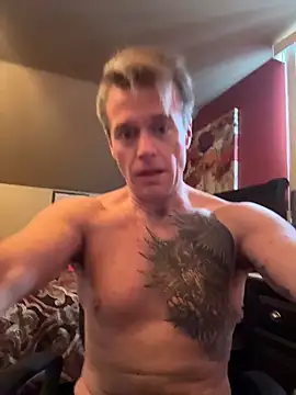 DILFiGuess11 online show from February 2026 04:42:02 PM