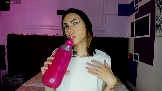 Snapshot of Aaron_Fordd chatting on October 2025 07:35:01 PM Aaron Fordd online show from October 2025 07:35:01 PM