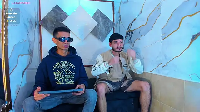 Golldens Dreamss online show from October 2025 08:06:02 PM