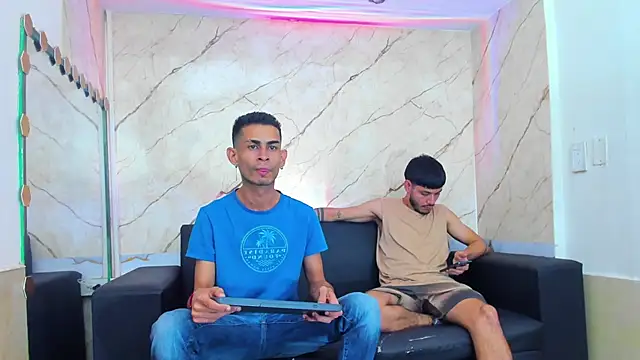 Golldens Dreamss online show from December 2025 12:15:01 PM