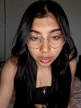 Snapshot of DianeSuns_ chatting on September 2025 02:07:02 AM DianeSuns online show from September 2025 02:07:02 AM