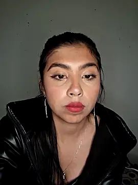 Snapshot of DianeSuns_ chatting on October 2025 02:02:01 AM DianeSuns online show from October 2025 02:02:01 AM