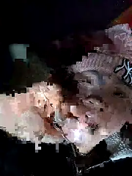 may-squirl online show from October 2025 12:33:02 AM