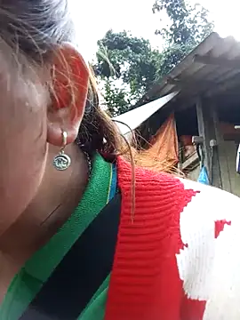 may-squirl online show from December 2025 06:08:02 AM