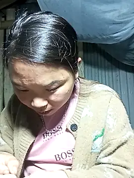 may-squirl online show from November 2025 12:53:02 PM