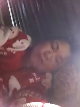 may-squirl online show from November 2025 11:38:02 PM