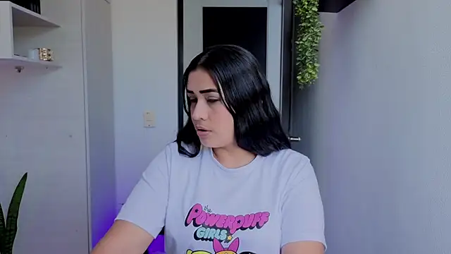Kayleemorales online show from May 2026 05:49:02 PM