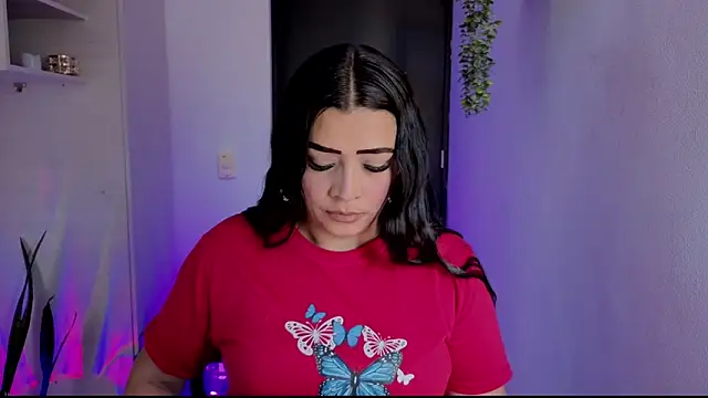 Kayleemorales online show from May 2026 03:56:02 PM