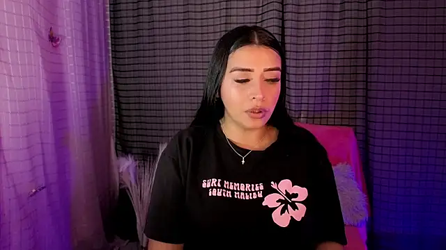 Kayleemorales online show from February 2026 01:54:01 PM