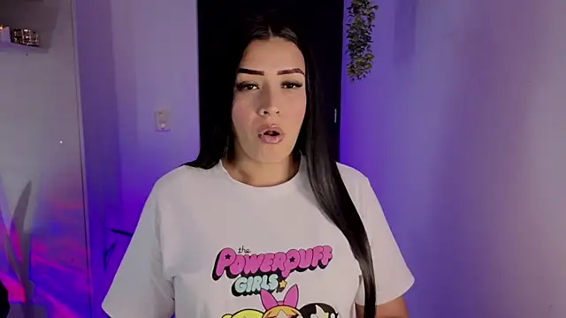 Kayleemorales online show from May 2026 05:55:01 PM