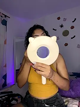 ViolettaMiller  online show from October 2025 01:10:01 PM