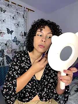 ViolettaMiller  online show from December 2025 01:12:02 PM