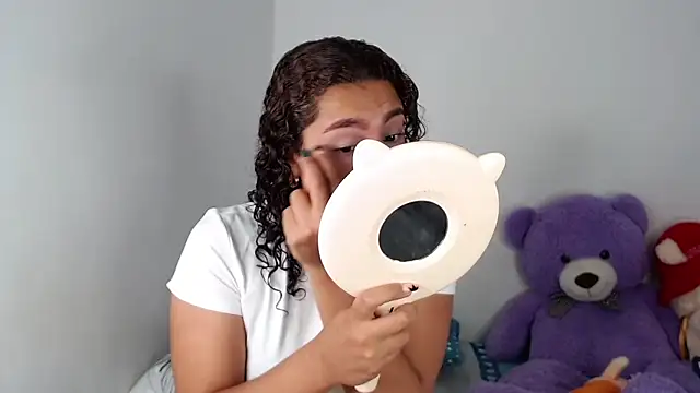 ViolettaMiller  online show from February 2026 01:11:02 PM