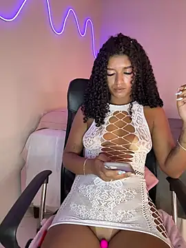 larajuli online show from March 2026 02:06:01 PM