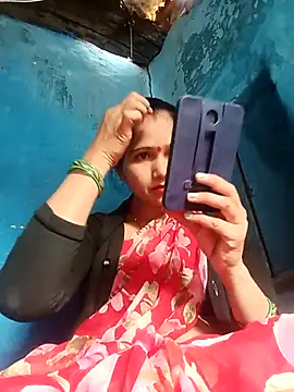 Jooli xx online show from April 2026 01:46:02 AM