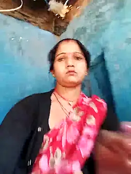 Jooli xx online show from March 2026 03:08:02 AM