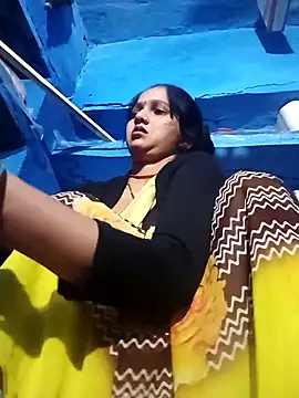 Jooli xx online show from April 2026 12:39:01 AM