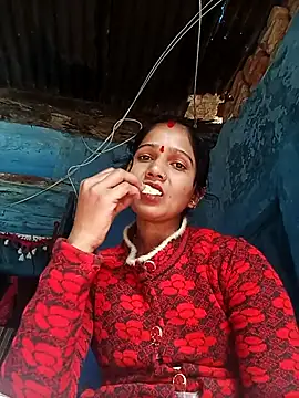 Jooli xx online show from February 2026 03:18:02 AM