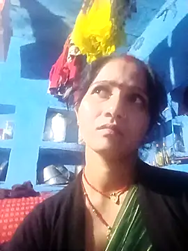 Jooli xx online show from March 2026 02:09:01 PM