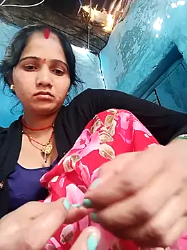 Jooli xx online show from April 2026 07:45:01 AM