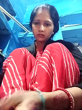 Jooli xx online show from February 2026 02:35:01 AM