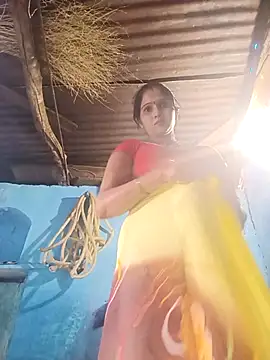 Jooli xx online show from March 2026 11:27:02 AM