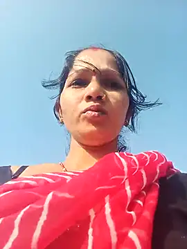 Snapshot of Jooli_xx chatting on October 2025 02:56:02 AM Jooli xx online show from October 2025 02:56:02 AM
