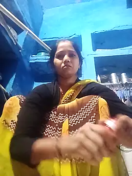 Jooli xx online show from March 2026 01:19:01 AM