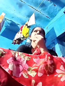 Jooli xx online show from April 2026 01:35:01 PM