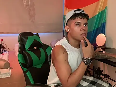 Jack castell online show from February 2026 11:14:02 PM