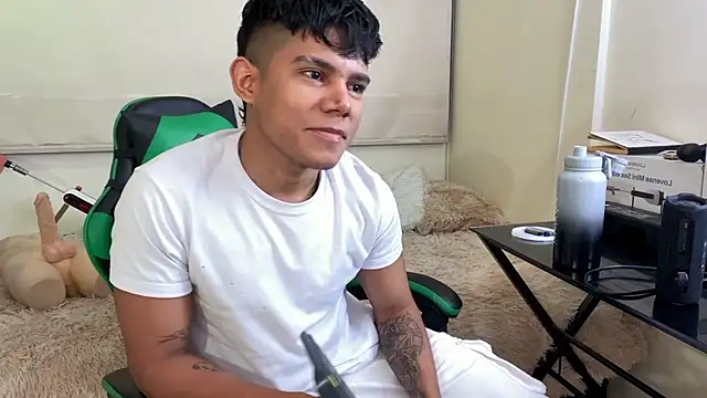 Jack castell online show from January 2026 11:36:01 PM