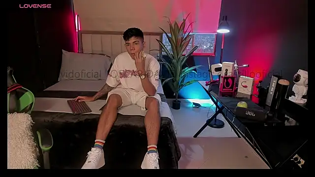 Jack castell online show from April 2026 11:18:02 PM