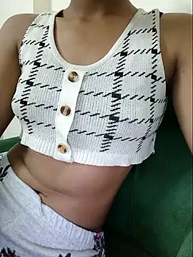 Snapshot of dollyjaan11 chatting on September 2025 03:29:01 PM dollyjaan11 online show from September 2025 03:29:01 PM