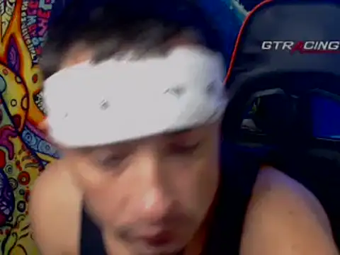 YoBlezz online show from November 2025 07:03:01 PM