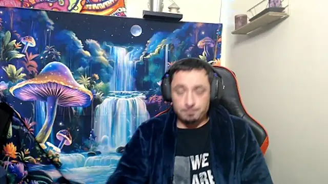 YoBlezz online show from December 2025 06:05:02 AM