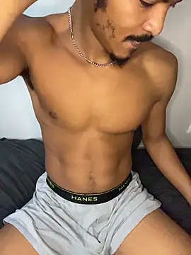 TRILLAHUNG online show from December 2025 02:16:01 PM