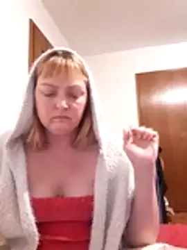 LiluLiluLilu online show from November 2025 06:11:02 PM