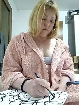 LiluLiluLilu online show from March 2026 08:38:02 PM