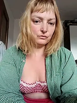 LiluLiluLilu online show from September 2025 06:30:01 AM