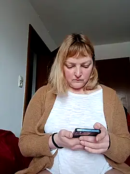 LiluLiluLilu online show from February 2026 09:29:02 AM