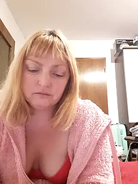 LiluLiluLilu online show from October 2025 07:22:02 PM