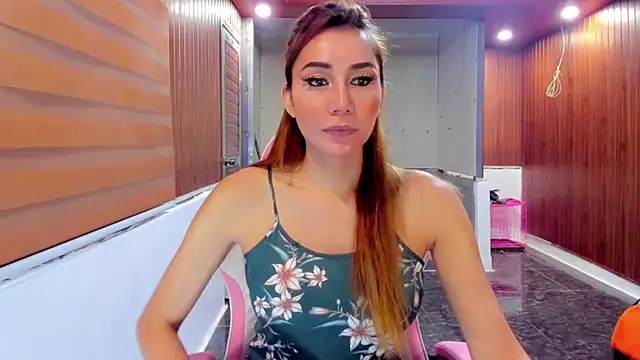 imallyoures69 online show from February 2026 12:38:02 PM