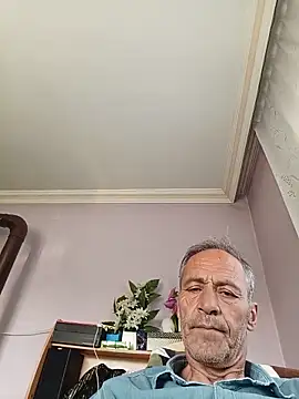 Snapshot of Meliwem12 chatting on June 2026 07:09:02 AM Meliwem12 online show from June 2026 07:09:02 AM