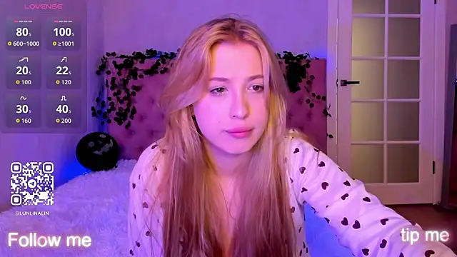 LightStar 18 online show from November 2025 09:02:01 AM