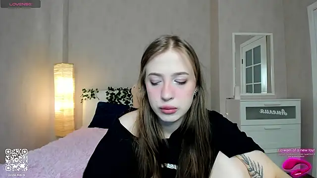 LightStar 18 online show from September 2025 09:04:02 AM