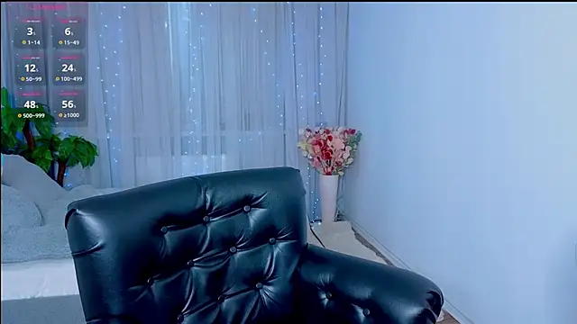 Snapshot of Adell__Shine chatting on October 2025 07:31:01 AM Adell Shine online show from October 2025 07:31:01 AM