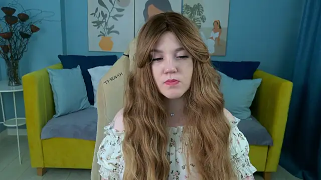 Snapshot of AlmaSound chatting on December 2025 03:38:02 AM AlmaSound online show from December 2025 03:38:02 AM