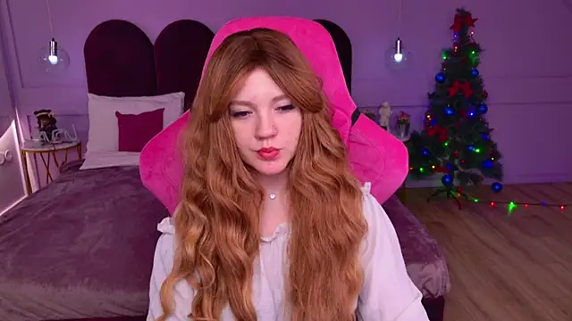 Snapshot of AlmaSound chatting on December 2025 08:04:02 PM AlmaSound online show from December 2025 08:04:02 PM