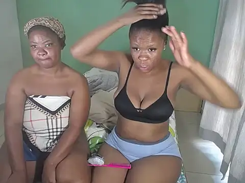 BendMeOverXX online show from April 2026 10:22:01 AM